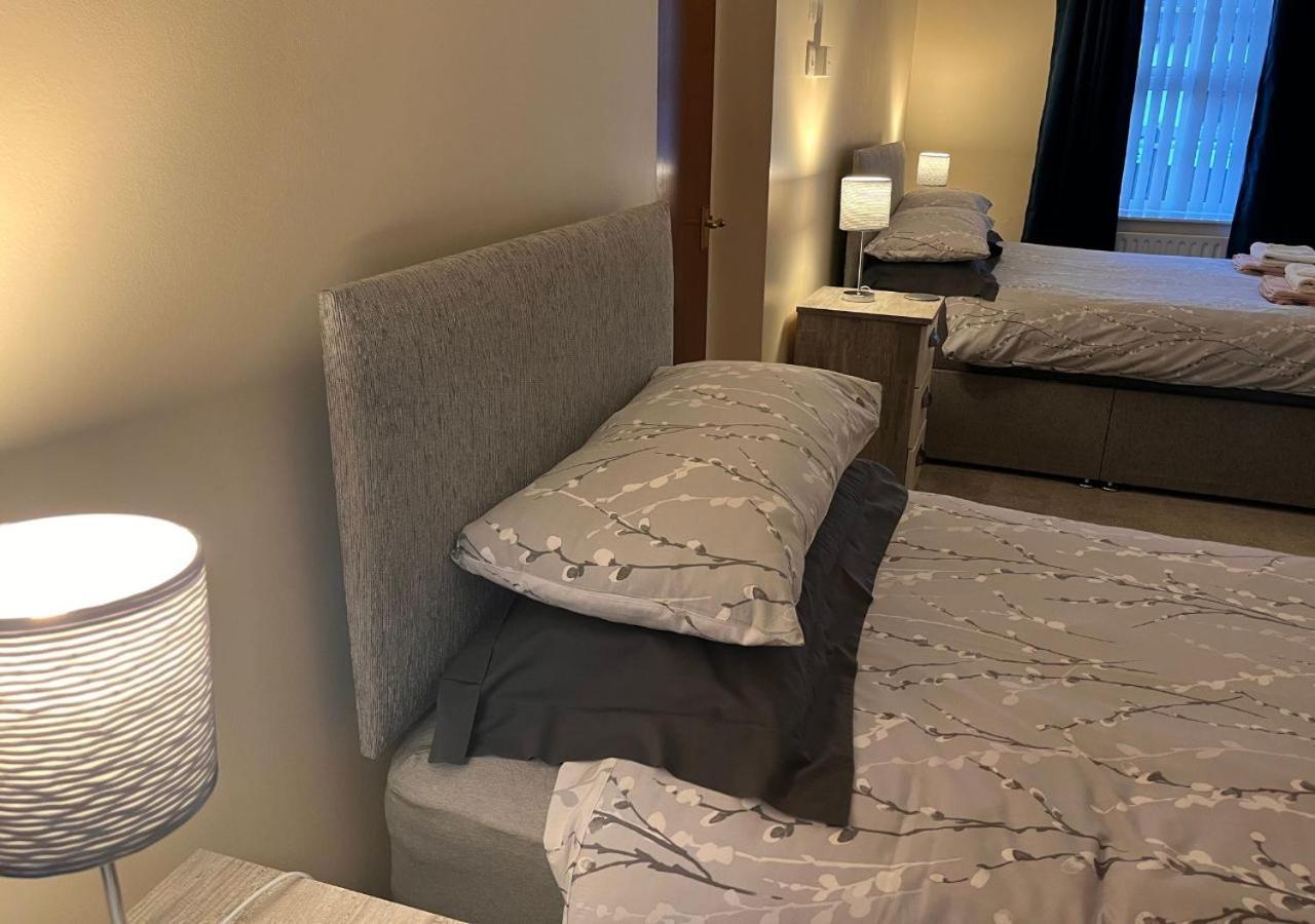 3 Bedroom Apartment, Ballymena, The Wee Stop Gap Экстерьер фото