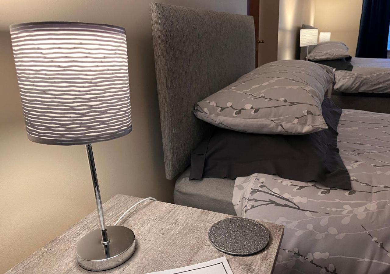 3 Bedroom Apartment, Ballymena, The Wee Stop Gap Экстерьер фото