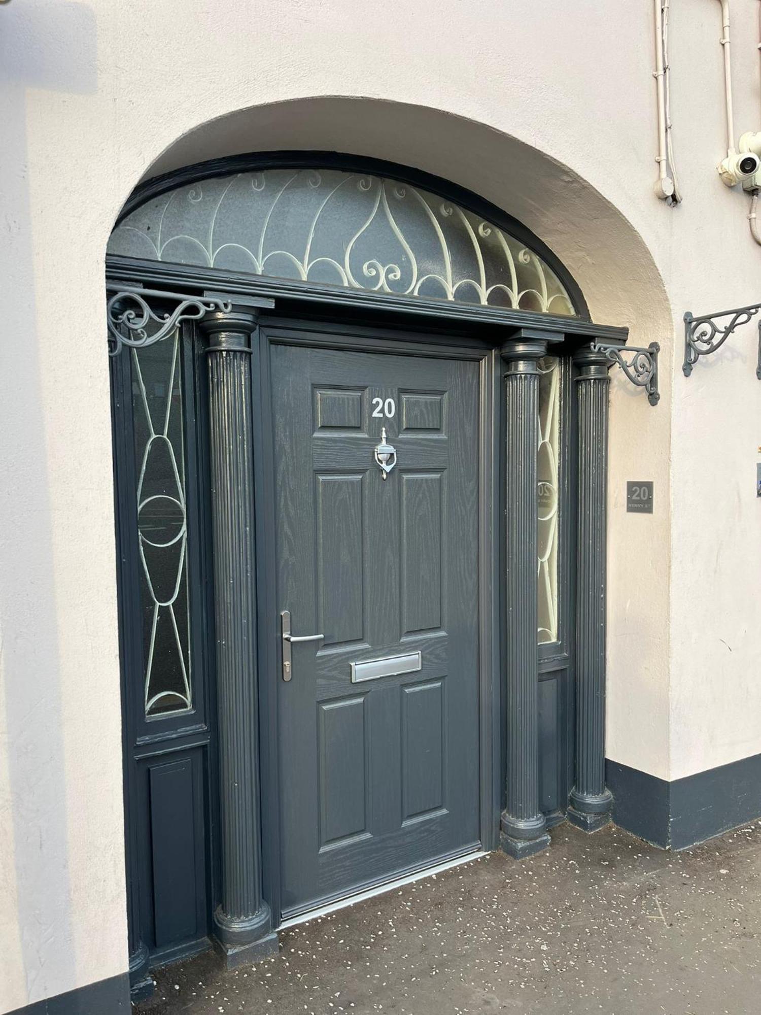 3 Bedroom Apartment, Ballymena, The Wee Stop Gap Экстерьер фото